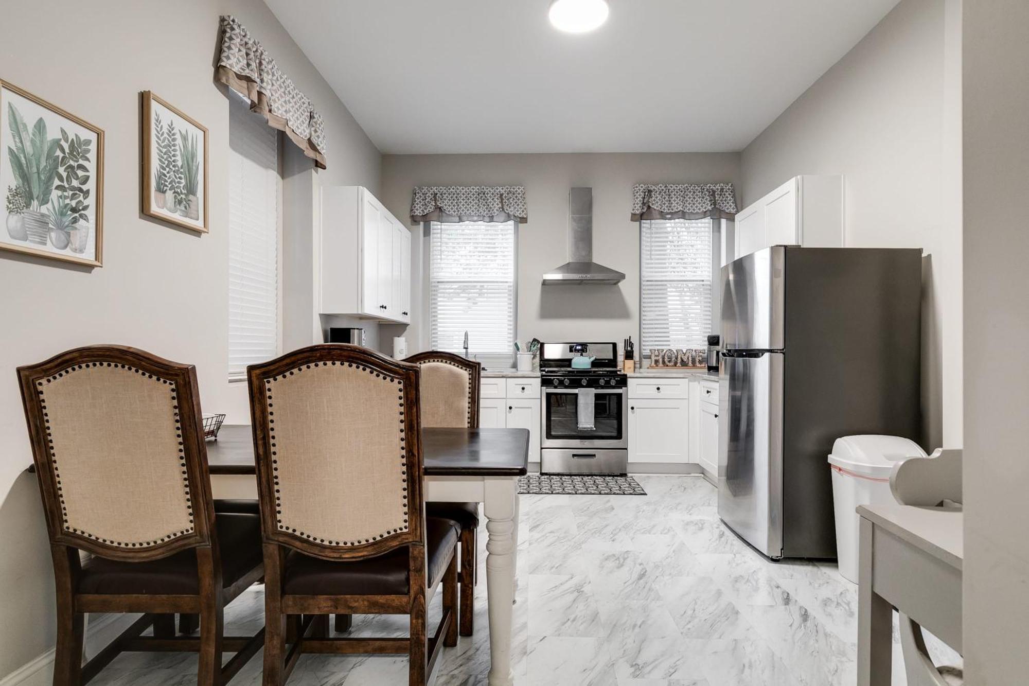E1 Centrally Located In Carytown Fully Fenced Richmond Esterno foto