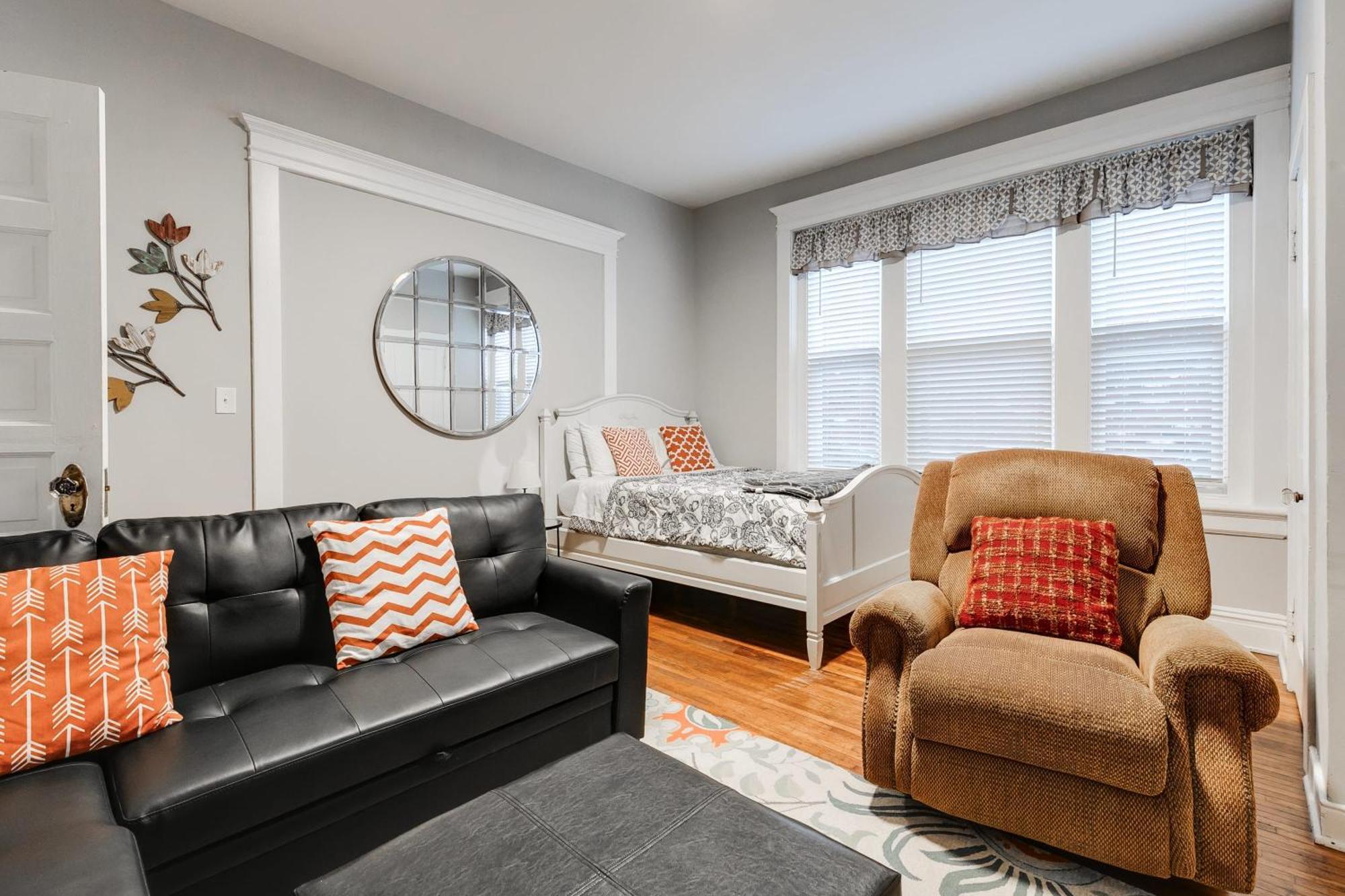 E1 Centrally Located In Carytown Fully Fenced Richmond Esterno foto